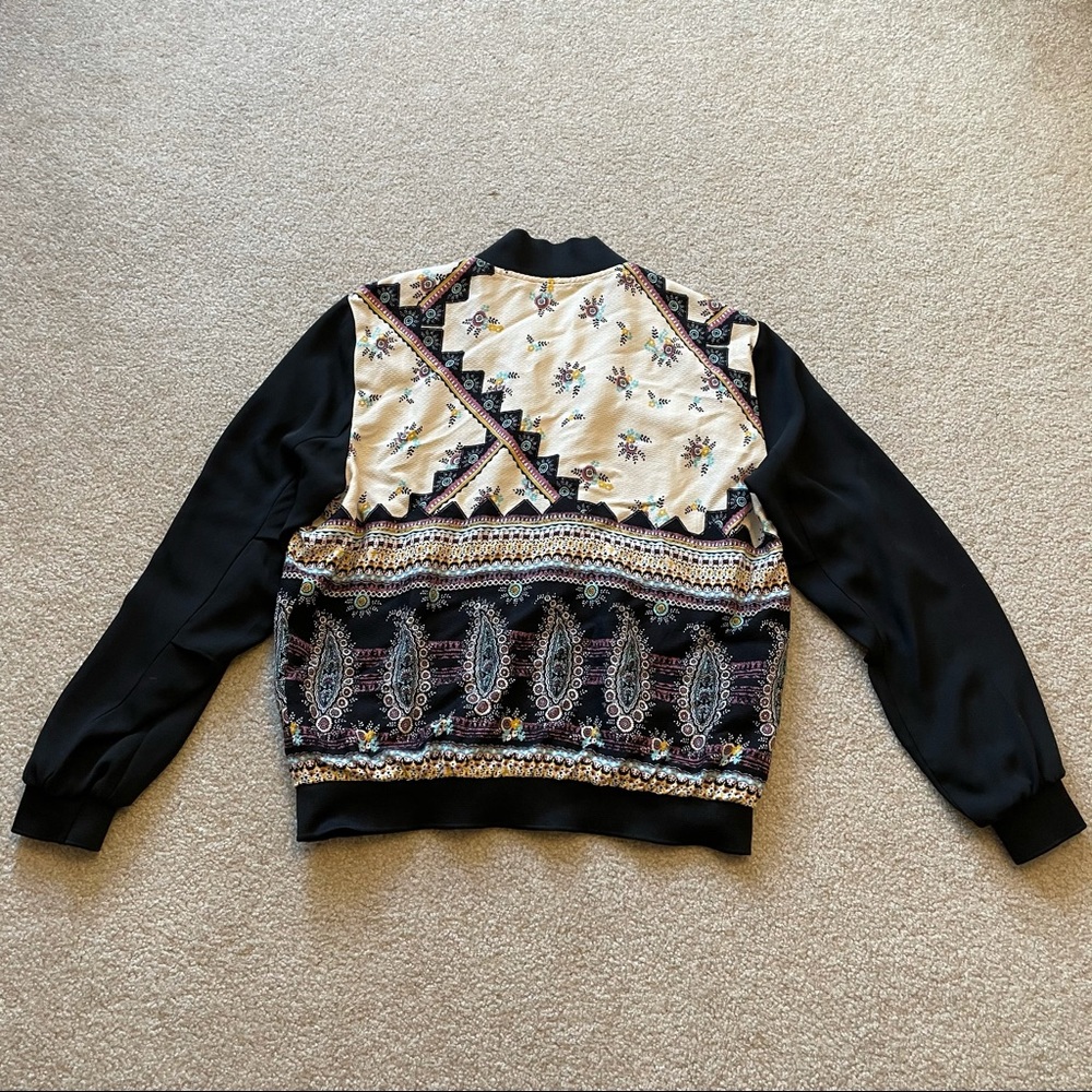 Patterned Jacket - Picture 8 of 11